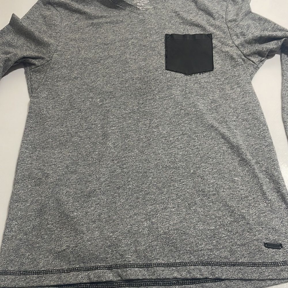 GUESS Petite Women’s Long Sleeve Top